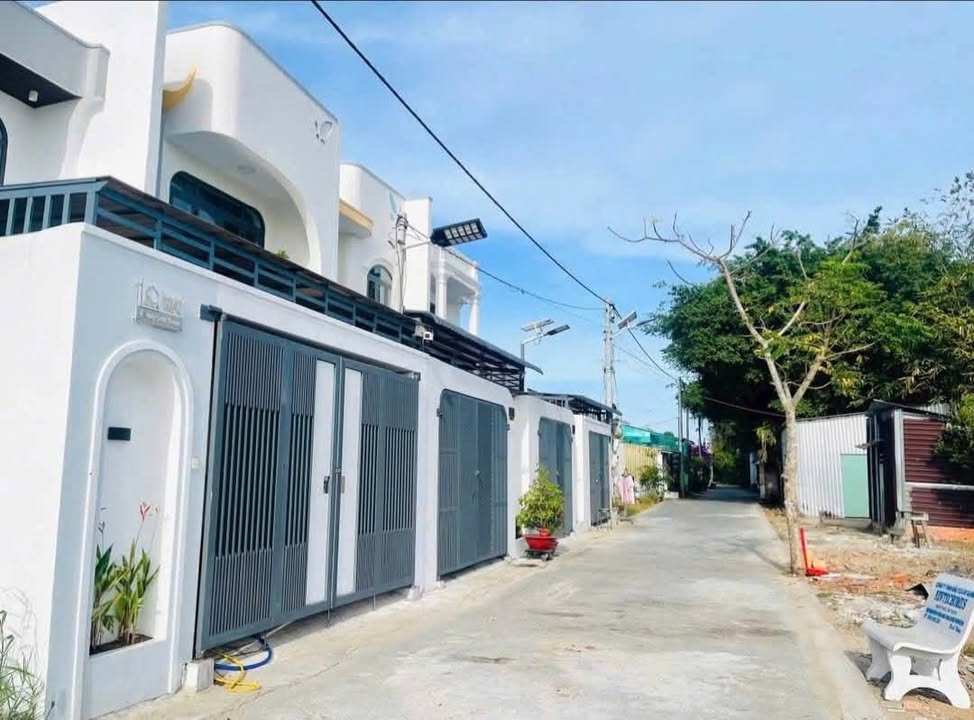 Đất nền chính chủ Trà Vinh 100m² giá 780 triệu - Vị trí đắc địa, sổ đỏ đầy đủ!