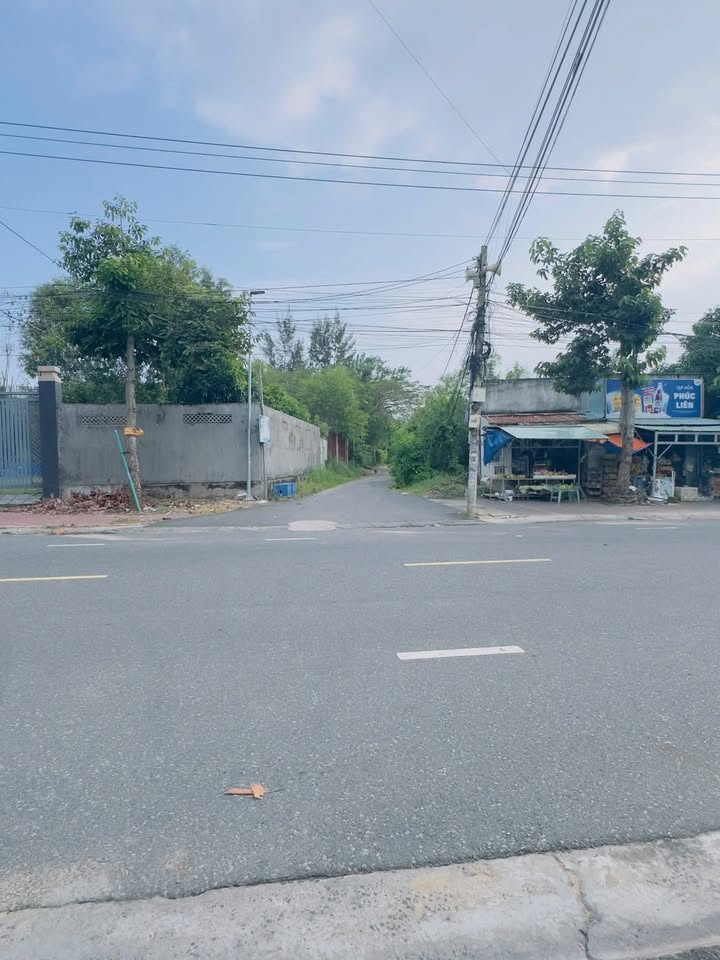 Đất mặt tiền Phạm Văn Đồng Long Hải 350m² - Sổ hồng chính chủ, tách đôi dễ dàng!