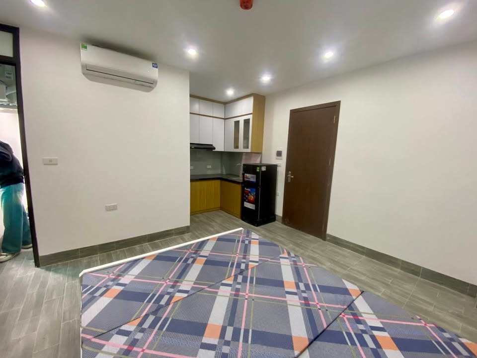 Phòng cho thuê tại 136 Cầu Diễn, 20m² giá 3.5 triệu - Full đồ, vào ở ngay!
