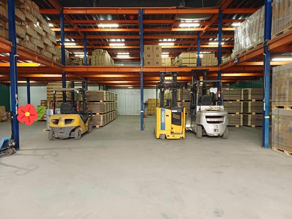 Kho xưởng cho thuê tại Hoàng Mai, Hà Nội 1000m² - Phù hợp sản xuất và chứa hàng!