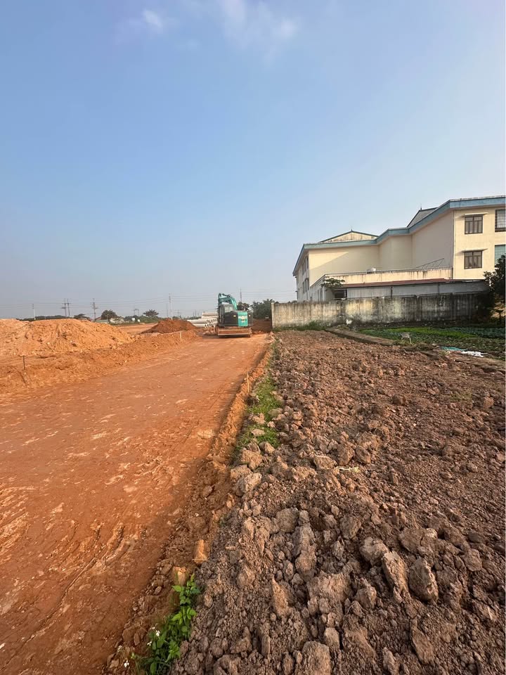 Đất nền lô góc 85m² Võng Xuyên giá 3.4 tỷ - Vị trí đẹp, tiện ích đầy đủ!