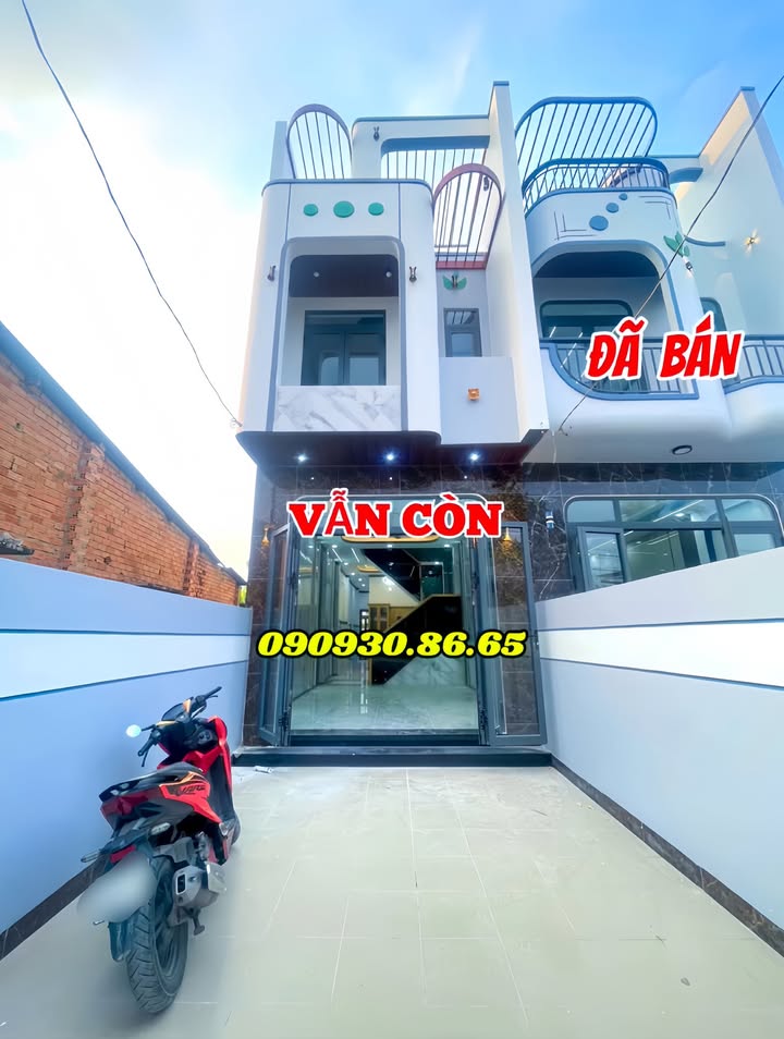 Nhà riêng tại Phường Tân Hạnh, Dĩ An 100m² giá 3.65 tỷ - Sẵn sàng vào ở!