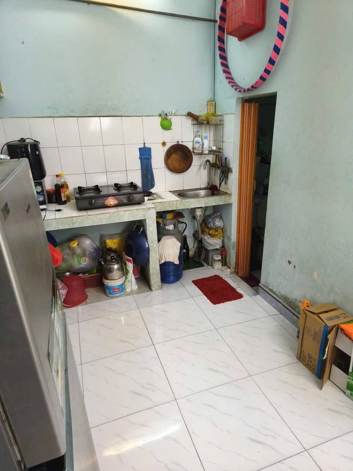 Nhà cấp 4 Bà Điểm Hóc Môn 56m² giá 2.7 tỷ - Vị trí đẹp, vào ở ngay!