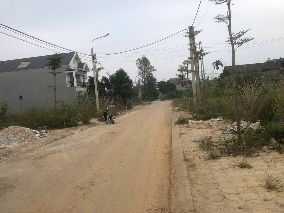 Đất nền liền kề TĐC Đồng Bẩm Thái Nguyên 200m² giá 2 tỷ - Đầu tư sinh lời hấp dẫn!