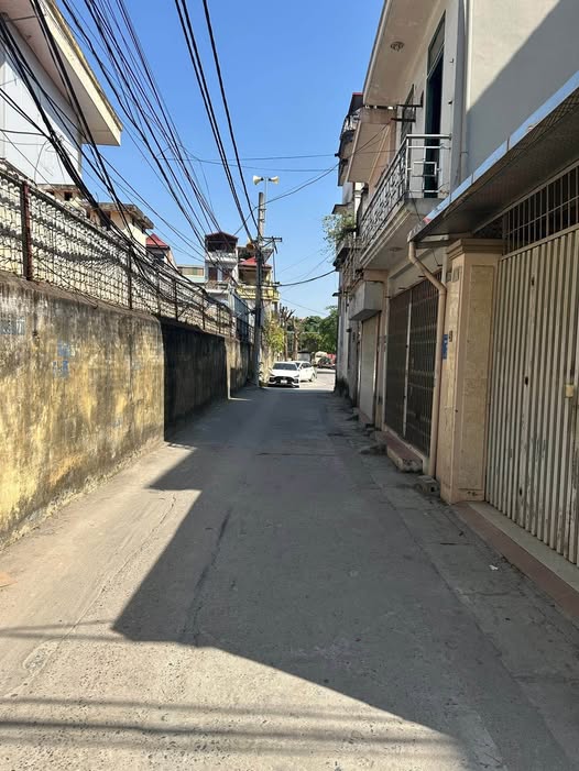 Đất nền Ngõ 640, Nguyễn Văn Cừ 69.7m² giá 16.8 tỷ - Đầu tư sinh lời ổn định!