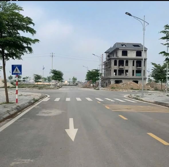 Đất nền Kim Thành Tiên Nội 81m² giá 4 tỷ - Vị trí đắc địa gần các trường đại học!