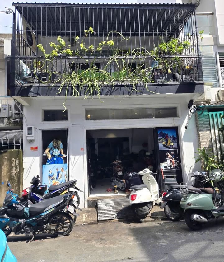 Nhà nguyên căn mặt tiền đường Tam Đảo, Quận 10 - 60m² giá 17 triệu - Kinh doanh tự do!