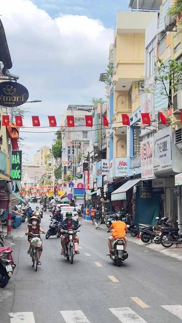 Mặt bằng kinh doanh cho thuê tại Cư Xá Đô Thành, Quận 3 - Siêu vị trí, giá tốt!