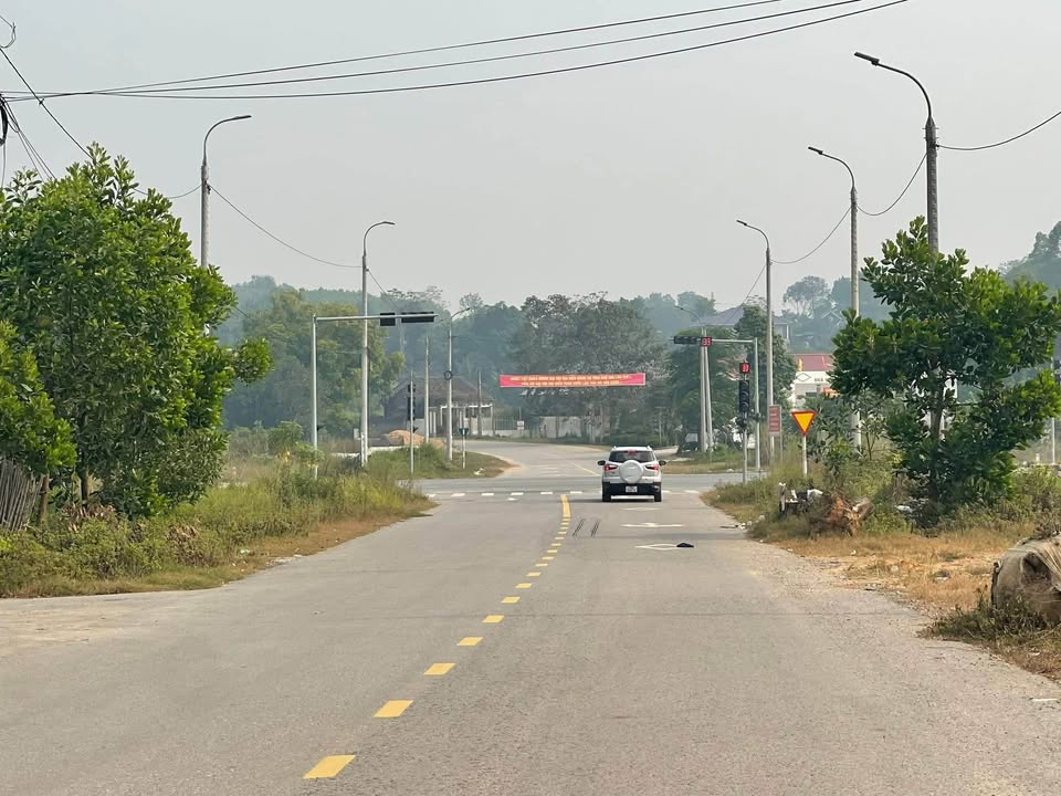 Đất thổ cư Văn Lung 100m² giá 1.6 tỷ - Vị trí tiềm năng tăng giá!