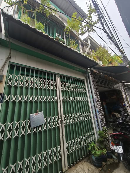 Nhà phố Hiệp Bình Chánh Thủ Đức 24m² giá 1.6 tỷ - Pháp lý rõ ràng, thương lượng tốt!