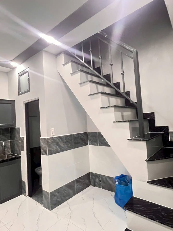 Nhà nguyên căn cho thuê tại Nguyễn Văn Khối, Gò Vấp 12m² chỉ 5 triệu/tháng - Nhận nhà ngay!