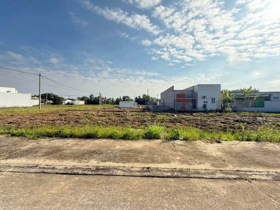 Đất nền khu dân cư Hai Lai, Minh Lương, Châu Thành 100m² - Giá chỉ 600 triệu VND!