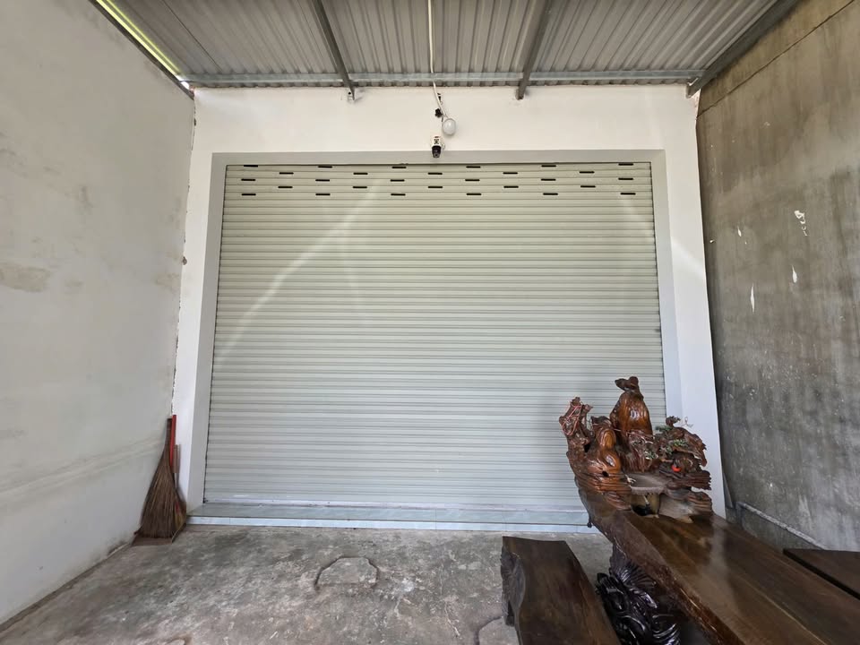 Nhà mặt tiền lộ nhựa Xuân Thành 187m² giá 2.2 tỷ - Chính chủ bán gấp!