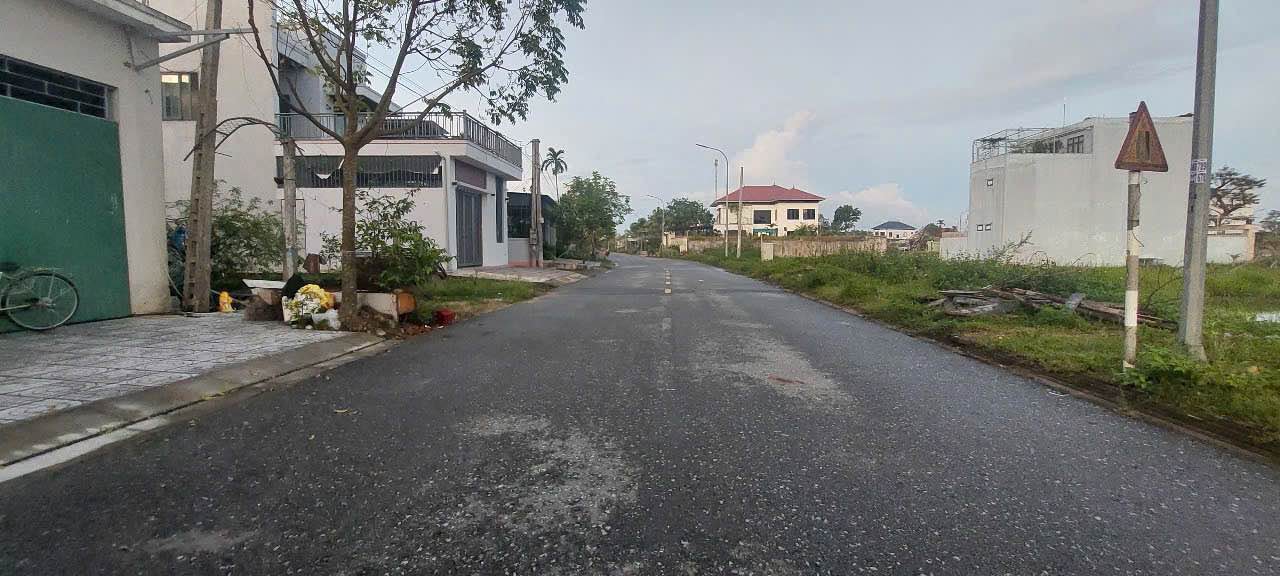 Đất nền khu quy hoạch Bắc Thượng, Hà Huy Tập 109m² giá 3.2 tỷ - Đường rộng thông thoáng.