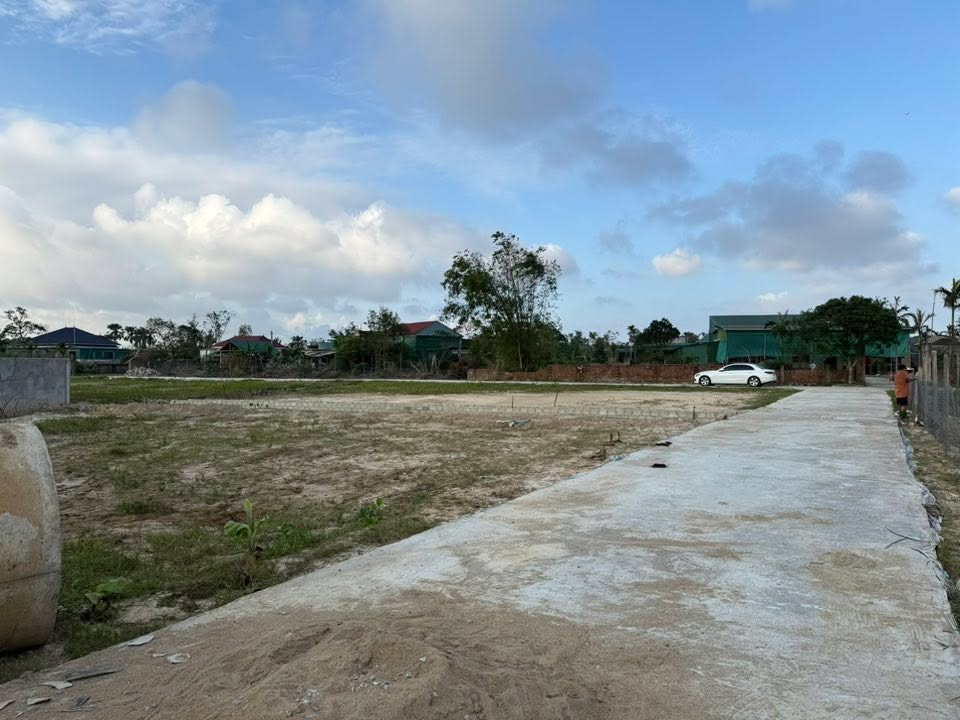 Đất thổ cư Thạch Thắng 140m² giá chỉ 6xx triệu - Cơ hội đầu tư tuyệt vời!