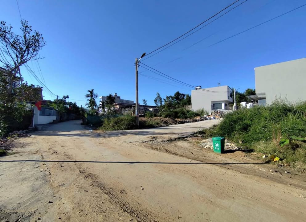 Đất nền Thanh Sơn, Uông Bí 92m², giá chỉ 900 triệu - Đầu tư sinh lời ngay!