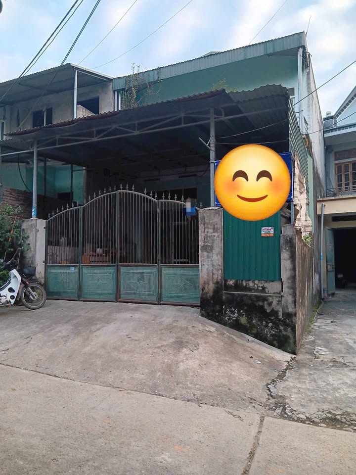 Nhà 2 tầng phường Nông Tiến 203m² giá 4 tỷ - Đường bê tông 5m, tiện ích đầy đủ!