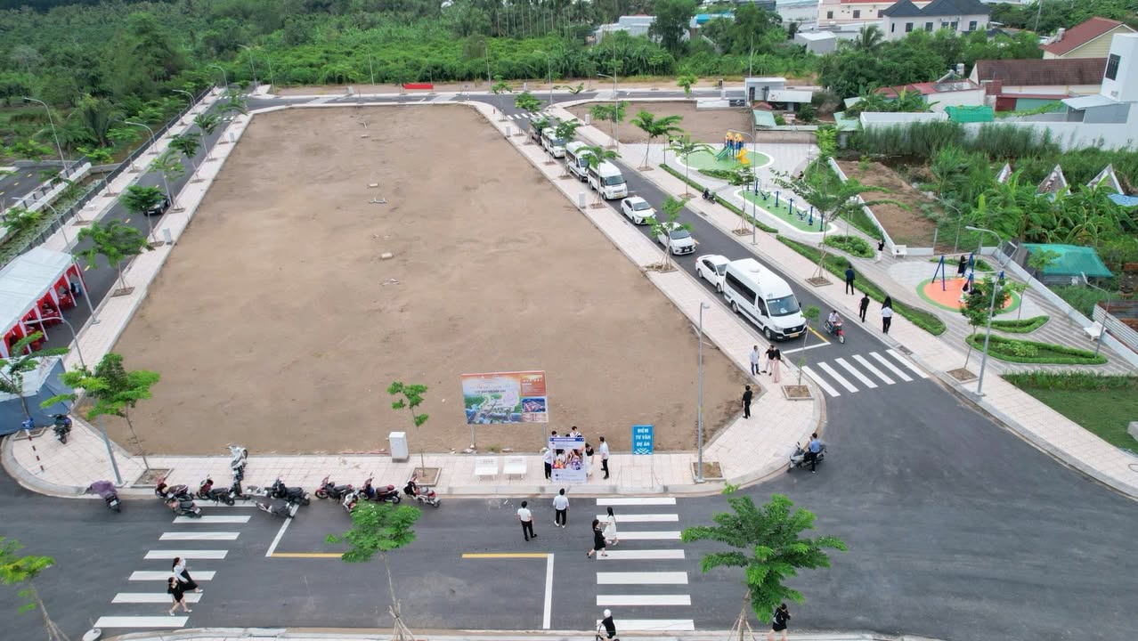 Cặp nền đẹp khu đô thị Maison Hậu Giang 140m² giá 2.3 tỷ - Đầu tư sinh lời hấp dẫn!