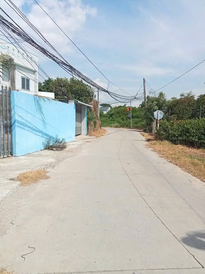 Bán Xưởng Đức Hòa Thượng, Long An 1500m² - Giá tốt 15 tỷ VND!