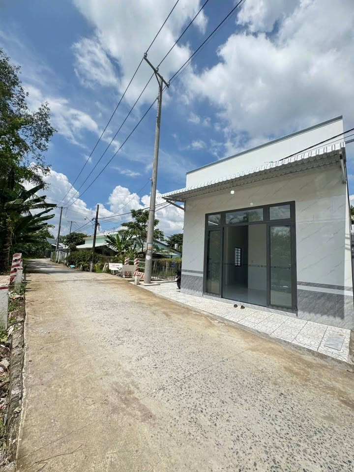 Nhà hẻm 1 Nguyễn Chí Thanh, Ô Môn 76m² giá 1.39 tỷ - Kinh doanh thuận lợi!