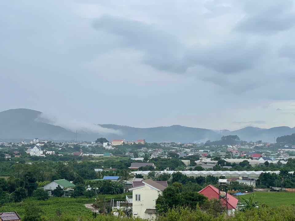 Đất nền Nam Ban Lâm Hà 550m² giá 1.899 tỷ - View đồi tuyệt đẹp!