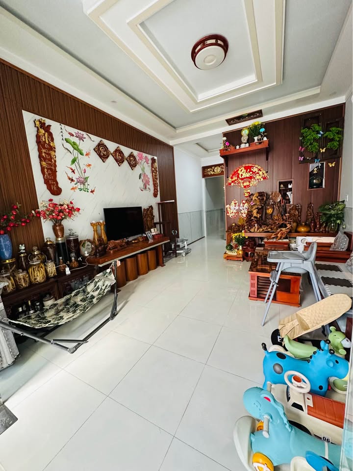 Nhà hẻm 03 Nguyễn Thiếp Pleiku 130m² giá 1.35 tỷ - Chính chủ cần bán gấp!