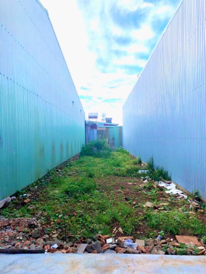 Nhà phố Hẻm 370 Phạm Văn Đồng 144m² giá 1.3 tỷ - Tiện nghi, ổn định!