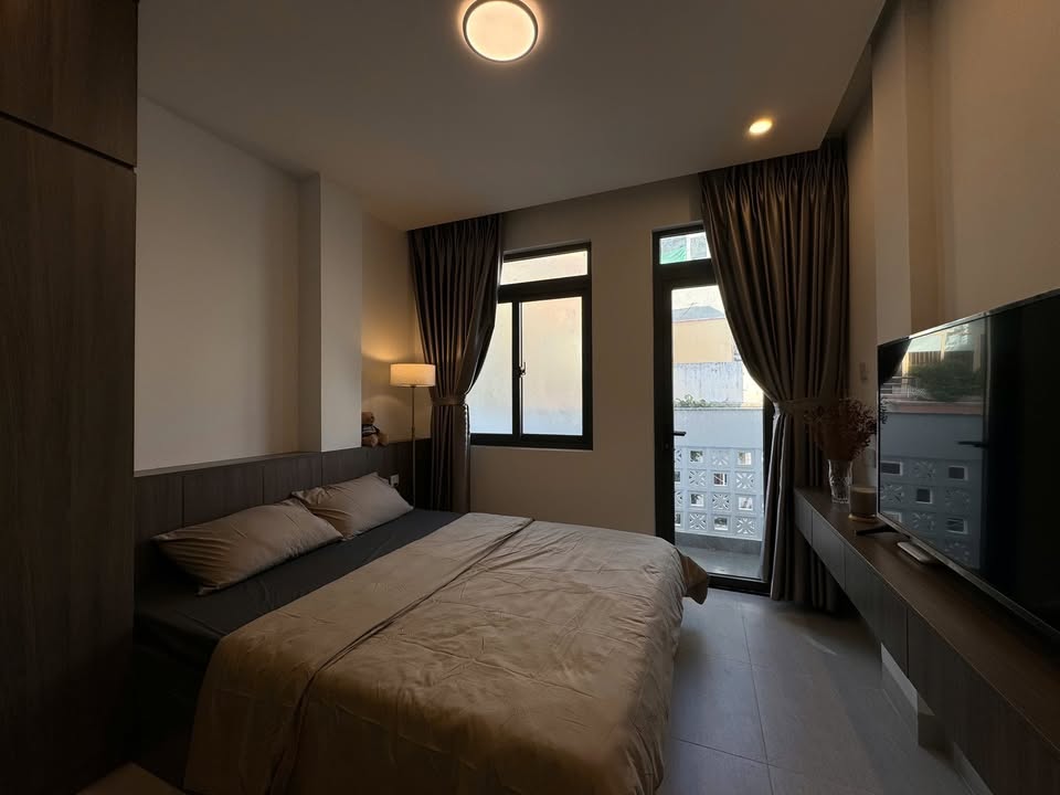 Căn hộ cho thuê tại Nguyễn Hiền, Quận 3 - Diện tích 50m², nội thất đầy đủ, giá tốt!