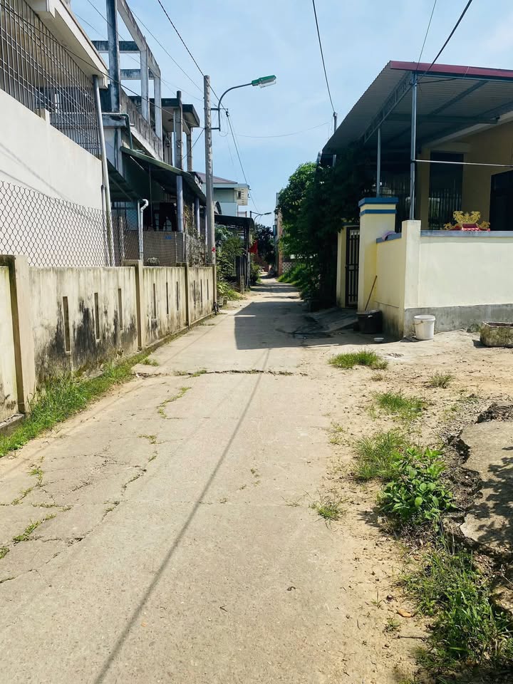 Đất trung tâm Thị xã Quảng Trị 121m² giá 700 triệu - Cơ hội đầu tư tuyệt vời!