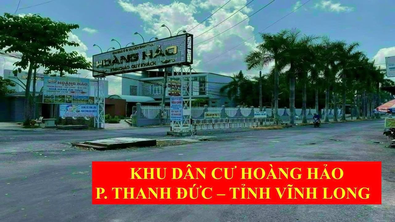 Nhà phố KDC Hoàng Hảo - Thanh Đức, Vĩnh Long 320m² giá 2.34 tỷ - Sẵn sàng vào ở ngay!