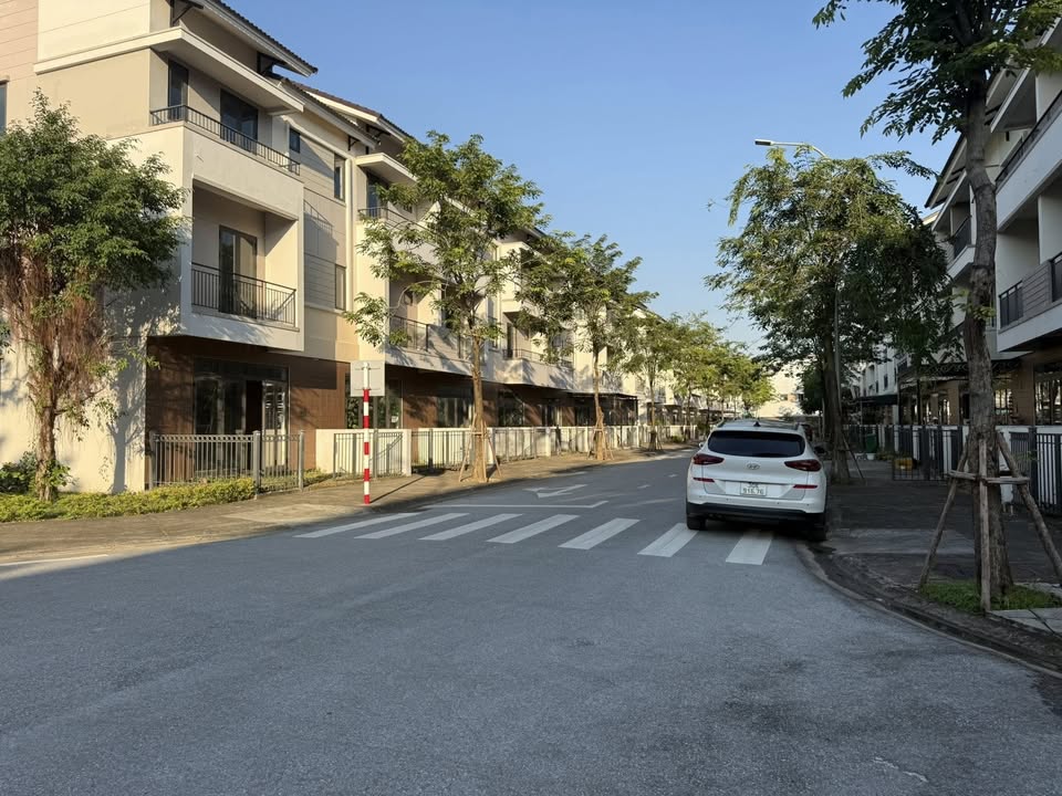 Shophouse Centa City Từ Sơn 90m² giá 7 tỷ - Kinh doanh đắc địa!