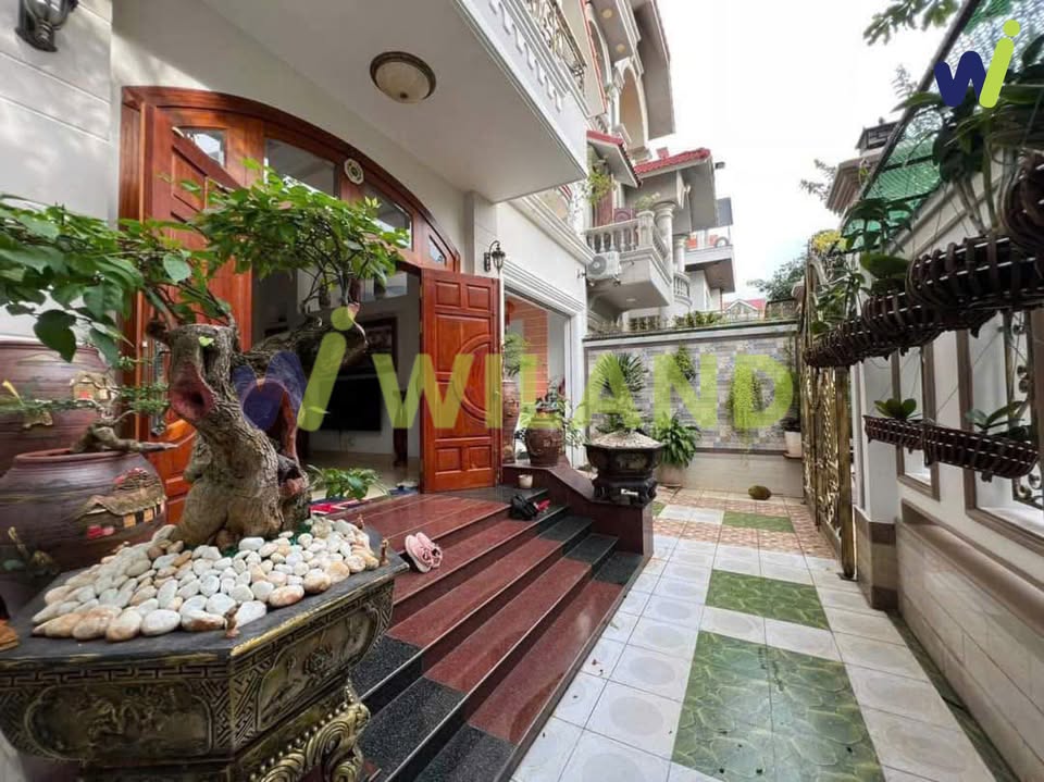 Bán biệt thự khu dân trí đường Nguyễn Thông, Vũng Tàu 170m² giá chỉ 17.9 tỷ - An ninh và yên tĩnh!