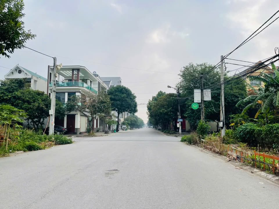 Đất nền Bích Đào, Hoa Lư 100m² giá chỉ 5 tỷ - Cơ hội đầu tư sinh lời!