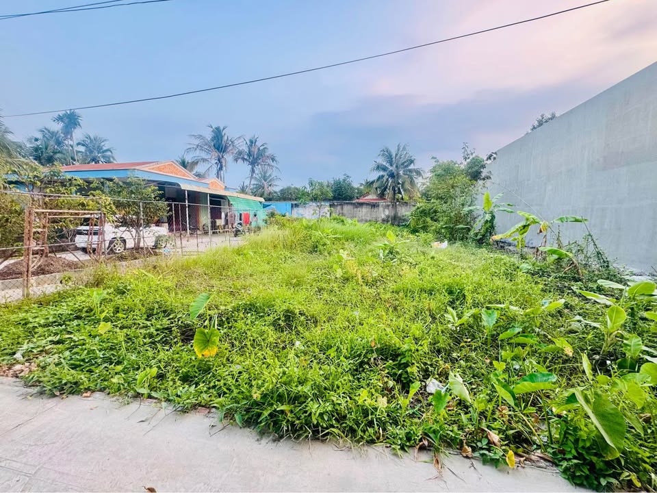 Đất nền Long Hòa A, Mỹ Tho 121m² giá 1.58 tỷ - Đối diện Quảng Trường