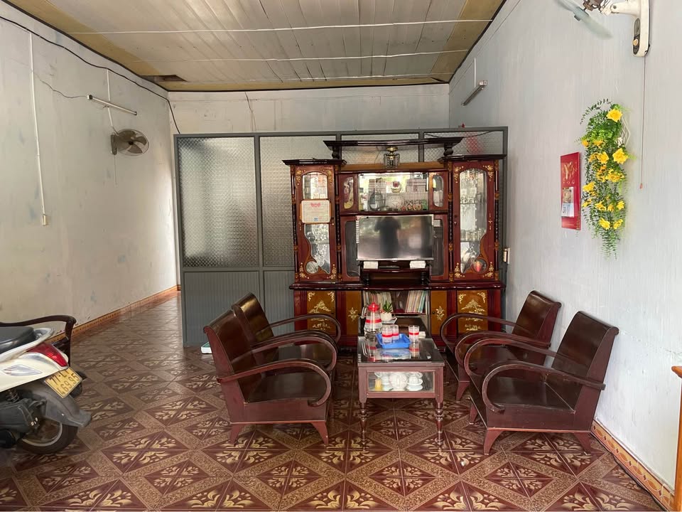 Nhà mặt tiền Đường Bà Triệu, Quy Nhơn 147m² giá 9.3 tỷ - Vị trí đắc địa cho kinh doanh!