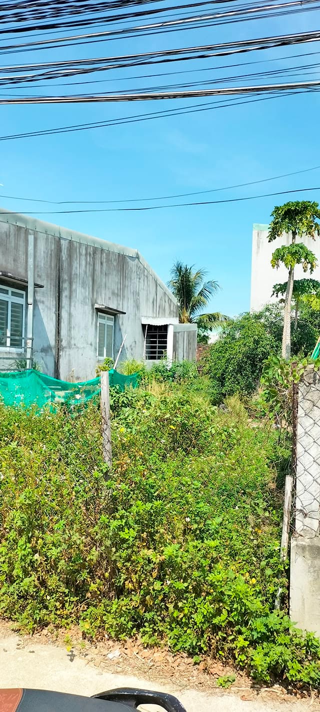 Đất nền Nhơn Phú 109m² giá 1.69 tỷ - Khu dân cư đông đúc, thuận tiện giao thông!