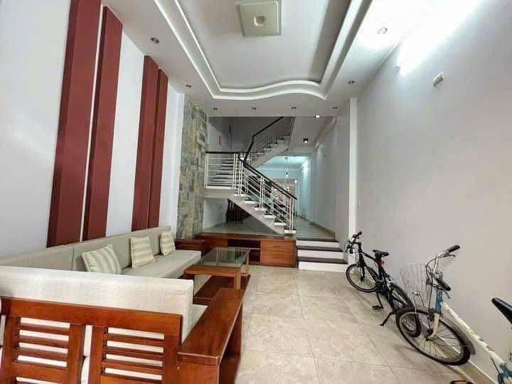 Nhà mặt tiền Huỳnh Thúc Kháng, P. Thị Nại, 87m² giá 5 tỷ - Đầu tư sinh lời lâu dài!