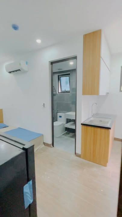 Nhà nhỏ cho thuê tại Cầu Giấy, Hà Nội 5.7 triệu - Full nội thất, vào ở ngay!