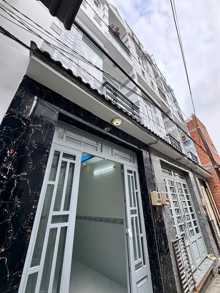 Nhà phố đường Bình Đức, quận 8, 25m² giá 2.08 tỷ - Chính chủ bán gấp!