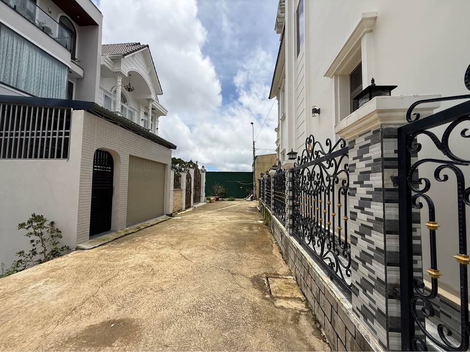 Đất nền Đà Lạt 207m² giá 6.2 tỷ - Đầu tư sinh lời ngay hôm nay!