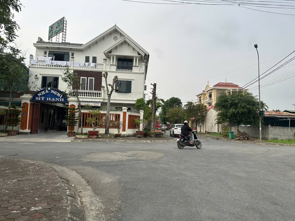 Đất nền Định Long, Yên Định 100m² giá 1.2 tỷ - Hướng Đông Bắc, vị trí đẹp!