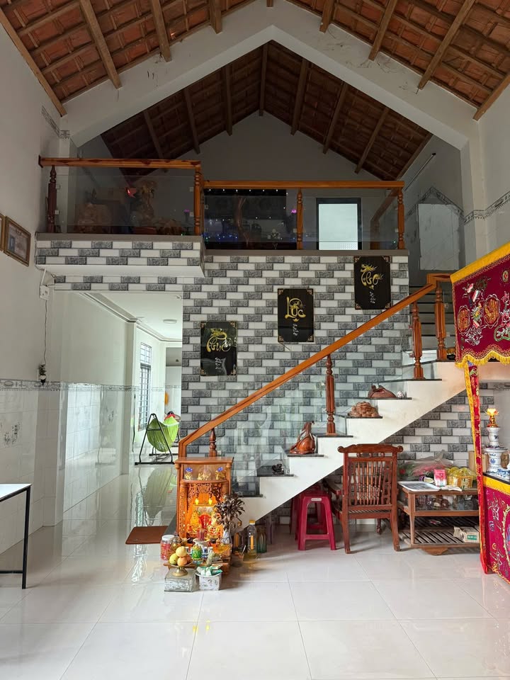 Nhà cấp 4 Bình Kiến 90m² giá 850 triệu - Tiện nghi đầy đủ, vào ở ngay!