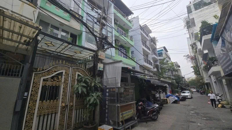 Nhà phố Sư Vạn Hạnh quận 5 48m² giá 7.99 tỷ - Sát mặt tiền, hẻm 8m rộng rãi!