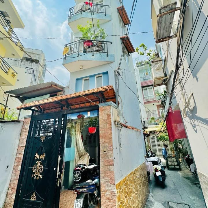 Nhà hẻm Phan Đình Phùng, Phú Nhuận 44.5m² giá 6.5 tỷ - Siêu phẩm giá rẻ, chính chủ!