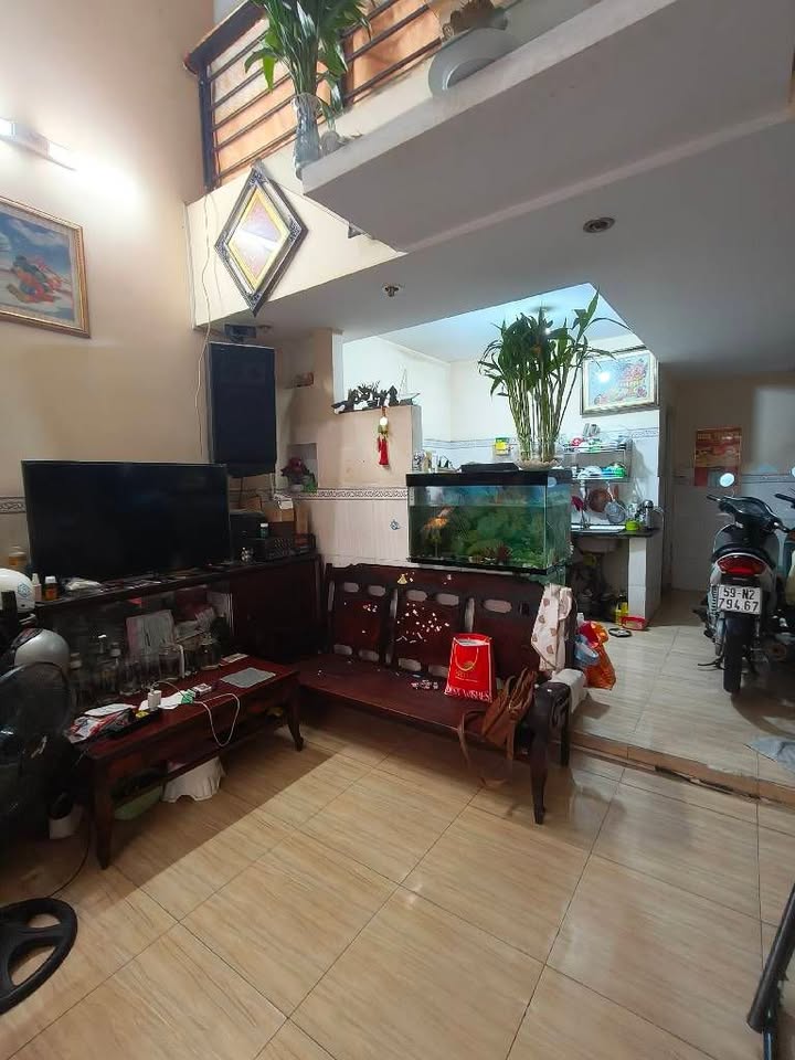 Nhà 1 Trệt 1 Lầu Hẻm 1 Sẹc Nguyễn Lâm Phường 3 Bình Thạnh 35m² giá 6 tỷ - Cơ hội đầu tư tuyệt vời!