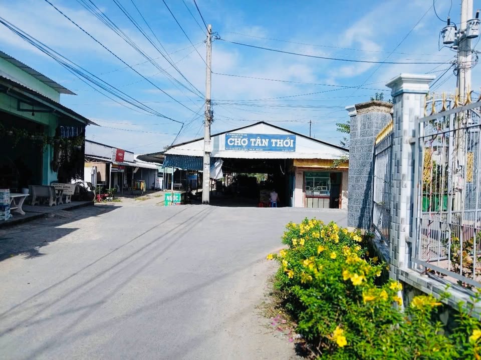 Nhà phường Tân Hạnh, Vĩnh Long 130m² giá 1.25 tỷ - Cơ hội đầu tư hấp dẫn!