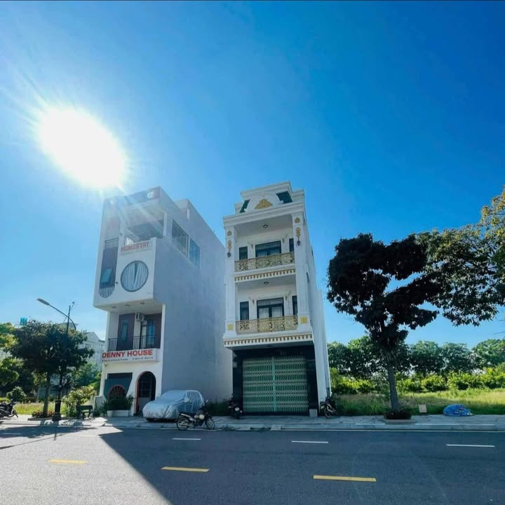 Nhà 3 tầng mặt tiền đường DS1 khu biệt thự Đại Phú Gia 100m² giá 7.2 tỷ - Sẵn sàng vào ở!