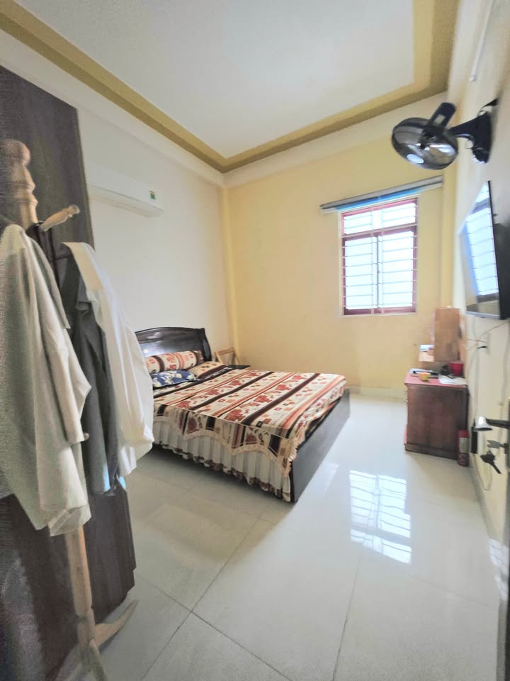 Nhà 3 Tầng Mặt Tiền Hoàng Văn Thụ, P. Ngô Mây, Quy Nhơn 45m² giá 5 tỷ - Pháp lý rõ ràng, sang tên nhanh!