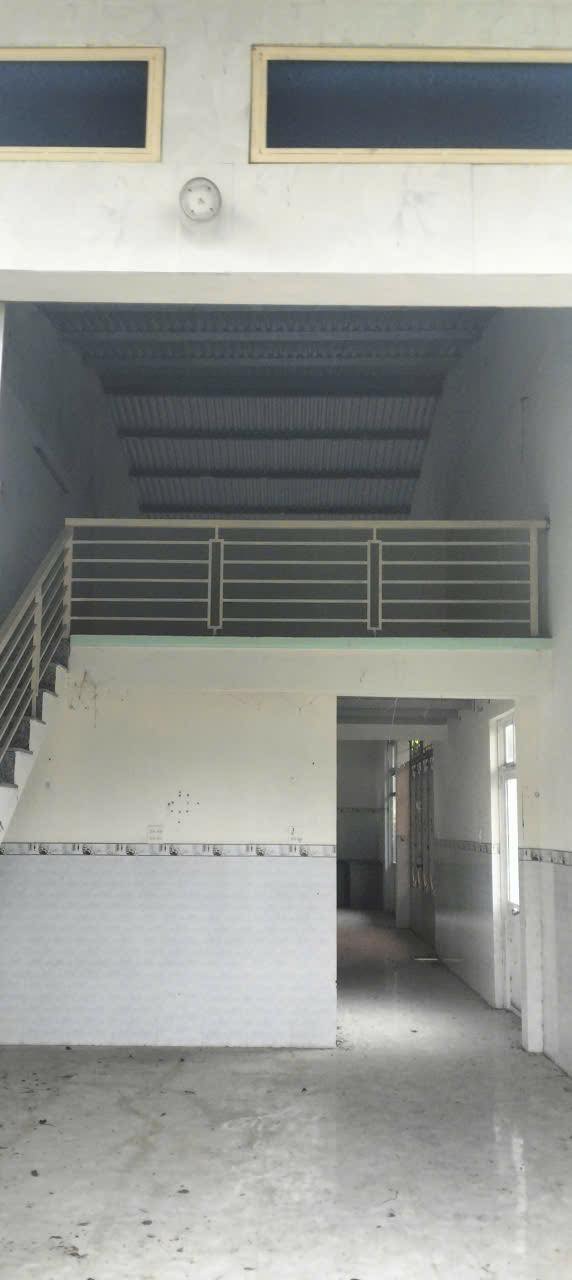 Nhà cấp 4 hai mặt tiền thôn An Quý Nam 100m² giá 700 triệu - Bán gấp chính chủ!