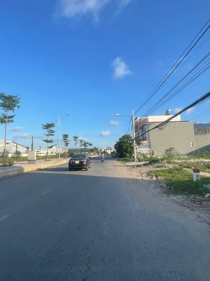 Bán gấp FrontHouse đường Đồng Nẻo, Minh Đức, Đồ Sơn, Hải Phòng 125m² - Kinh doanh sầm uất!